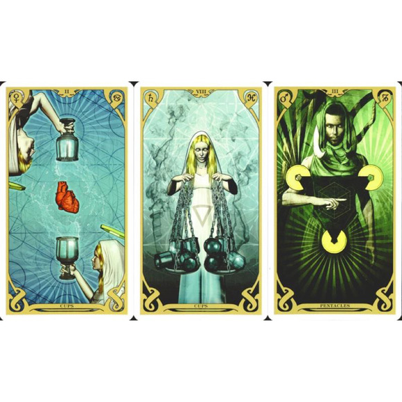 Night Sun Tarot Mini by Fabio Listbani. Full 78 Card Pocket Deck - Picture 3 of 5